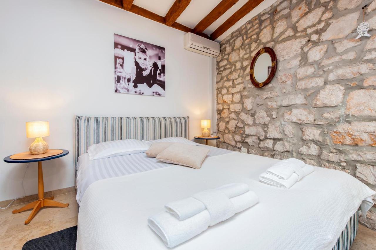Revera Rooms Rovinj Eksteriør bilde